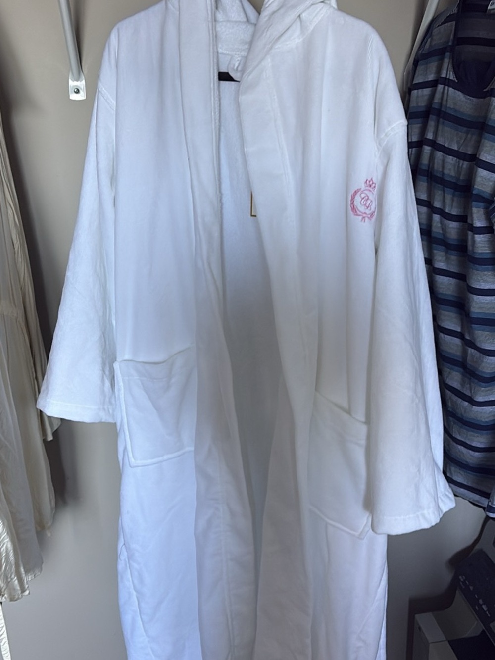 Crescent White Hooded Women's Robe Coat with Pink Crest